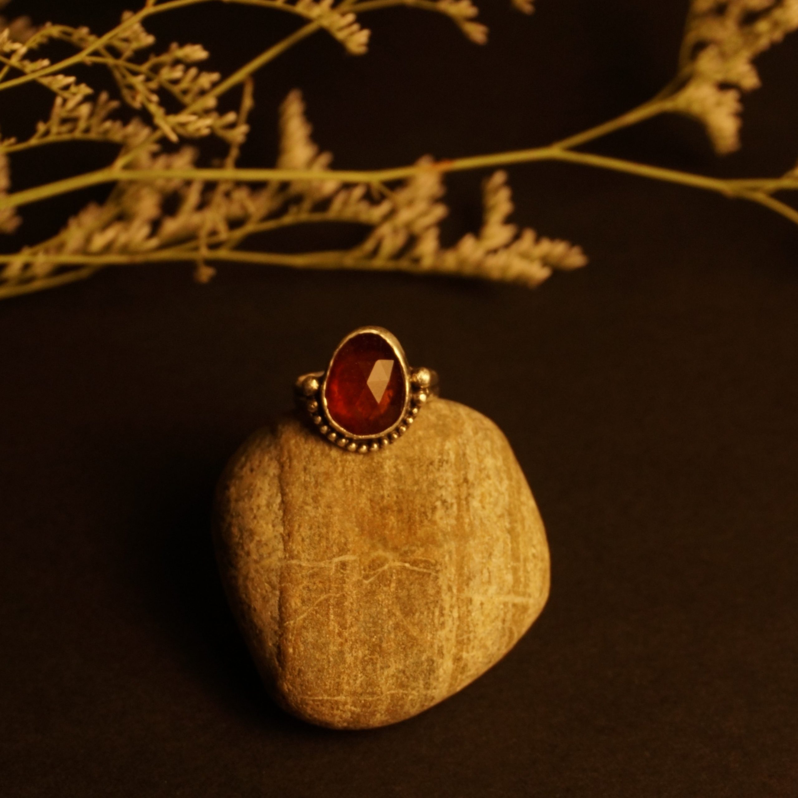 Sparkler hessonite garnet ring front view in sterling silver