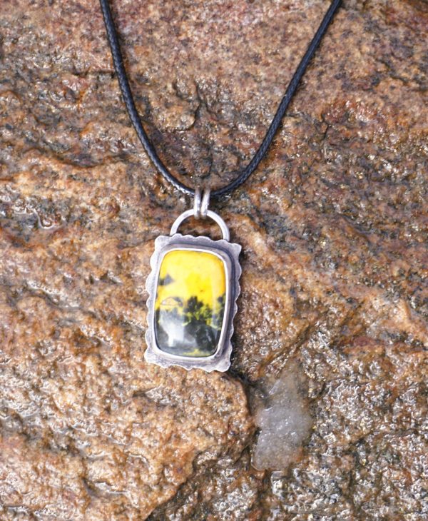 bumblebee pendant